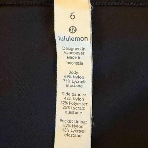 Lululemon Wild Twist 7/8 Tight 25 in. Black Heathered  Gray. Size 6. - Picture 12 of 12